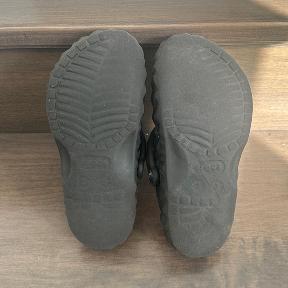 Black Geometric Clogs/ woman’s 5 - Picture 6 of 12